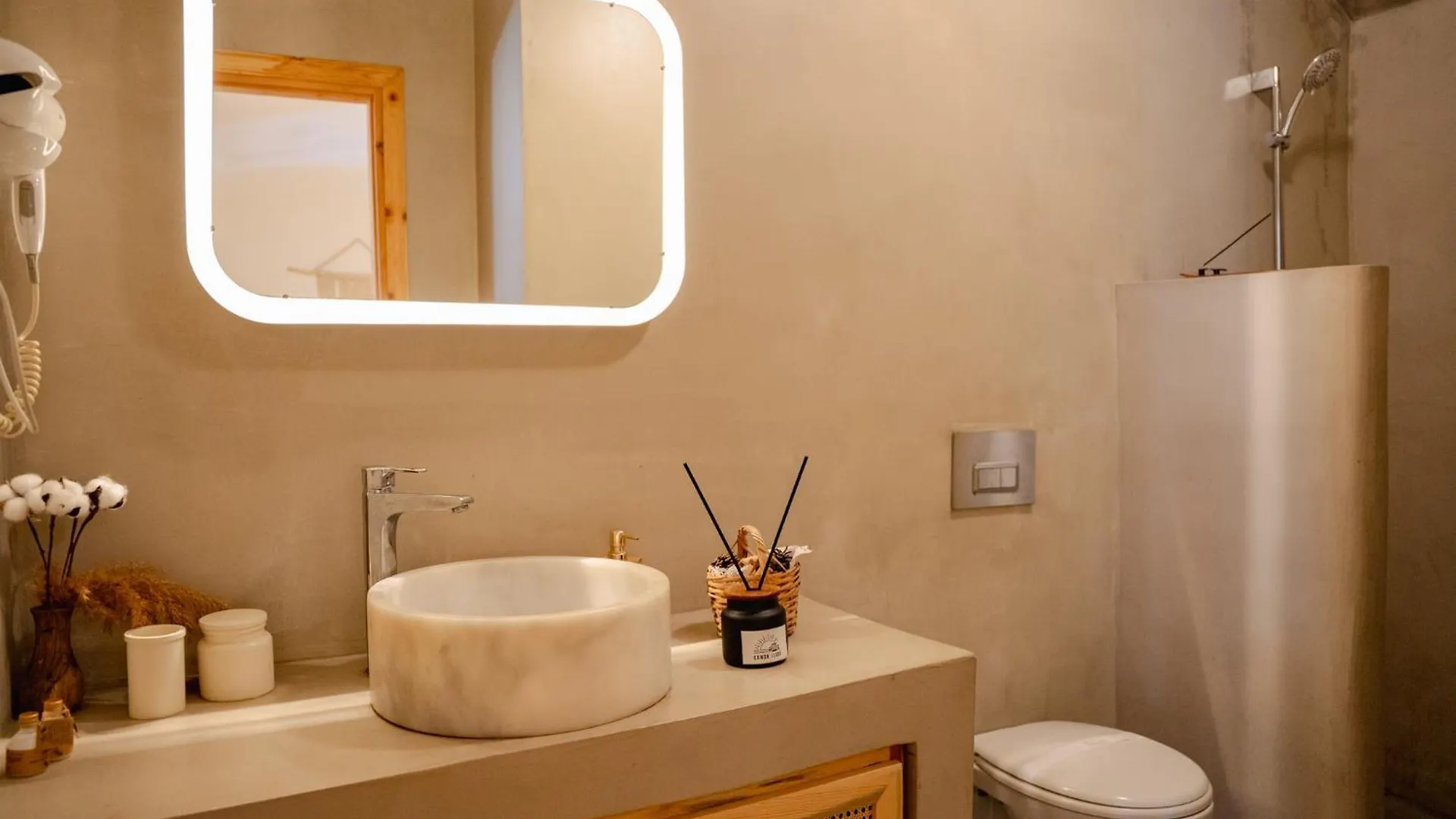 Cunda Ilios Otel Ayvalı