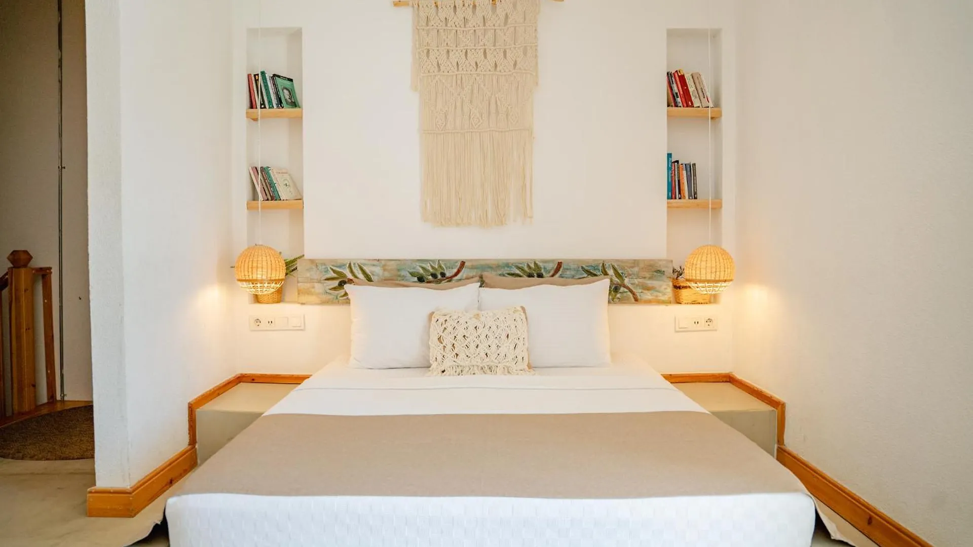 Cunda Ilios Otel Ayvalı